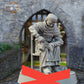 Productfoto middeleeuwse historische figuur 75mm schaal The Printing Goes Ever On (TPGEO) 0: Middeleeuwse ridderfiguren dorpsbewoners schoenmaker met stoel - 75mm modellen - Middeleeuwse stad