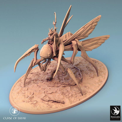 Productfoto Tabletop 28mm Lord of the Print (LotP) 0: Tabletop Miniatuur: Insectenrijder op Vleugelmantis, Zwermheks/Pestsjamaan met Staf, Mantidecavalerié Baasmonster (24_07_D1)