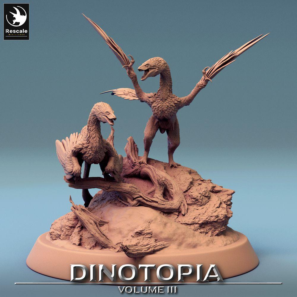 Productfoto Tabletop 28mm Lord of the Print (LotP) 0: Tabletop Miniatuur: Microraptor Raptor, gevederde roofdier, loerende jager op rotsbasis (24_06_A2)