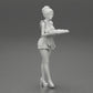 Diorama modelbouw productfoto 6: Diorama-miniatuur: Dienstmeisje met dienblad vol cupcakes, staande figuur (Ref Nr. A48)