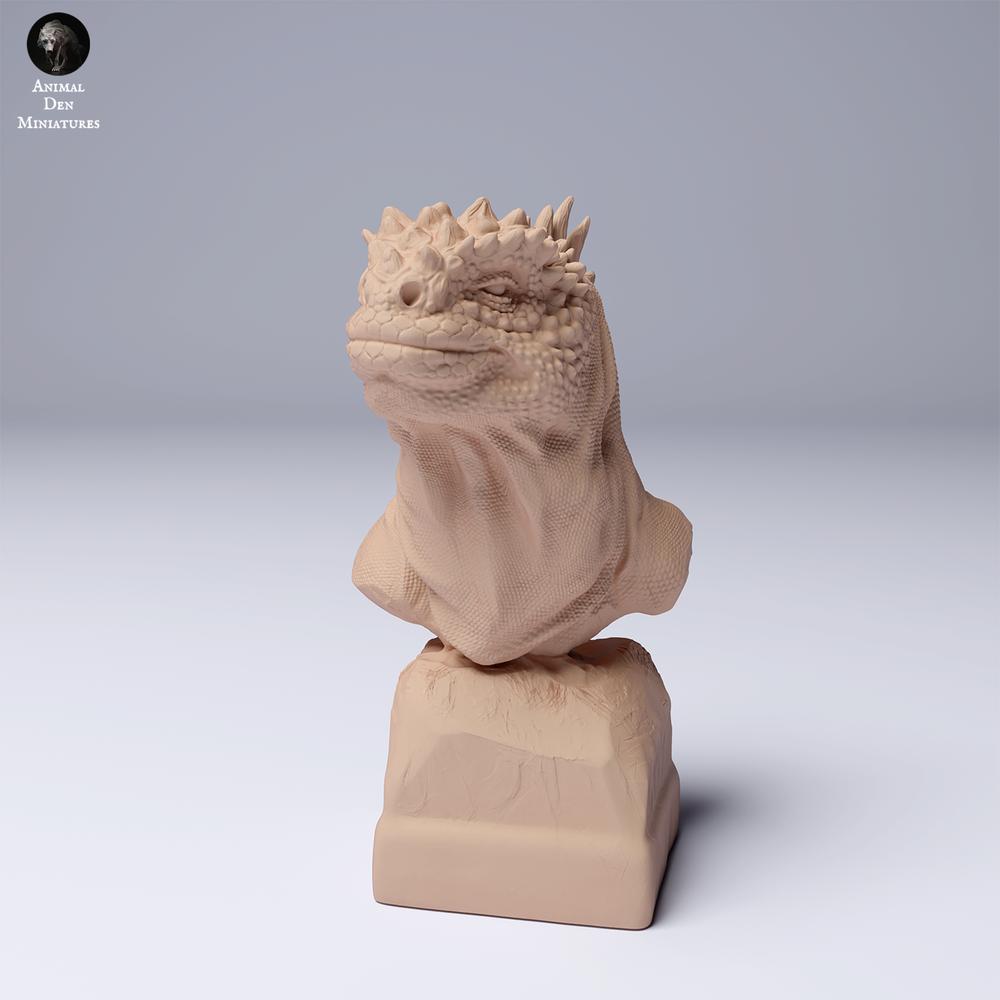 Productfoto dierenfiguur Animal Den Miniatures 1: zeedier dierenfiguur: zeeleguaan - buste (24_08_12)