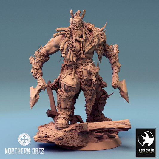 Productfoto Tabletop 28mm Lord of the Print (LotP) 0: Tabletop Miniatuur: Ork Berserker, Ork Oorlogshoofd, Axtvechter met twee bijlen (24_04_E1)
