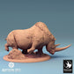 Productfoto Tabletop 28mm Lord of the Print (LotP) 0: Tabletop Miniatuur: Ork Oorlogsbeer Rhino-Boar, Reuzenbeer in Aanval, Oorlogsbeer Rijdier, monsterlijk Beest (24_04_D1)