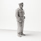 Productfoto Diorama 4: Staande figuur: Stationschef / Stationsinspecteur met clipboard (jaren 1920-1930) (sc01)