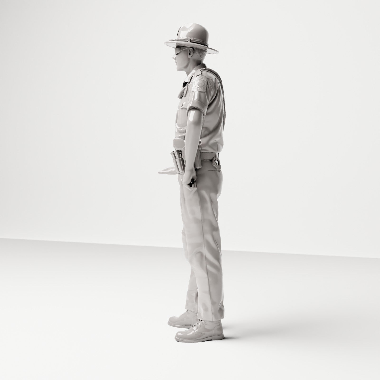 Stehende Figur: Polizist mit Hut & Dienstgürtel (Ref. Nr. 502) - vollständige Studioansicht 3
