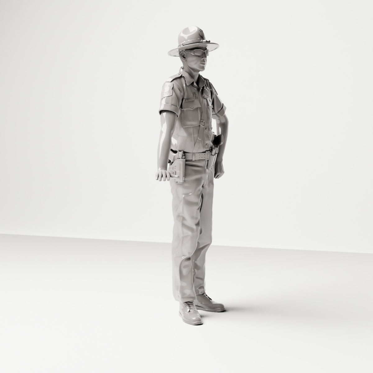 Stehende Figur: Polizist mit Hut & Dienstgürtel (Ref. Nr. 502) - vollständige Studioansicht 1