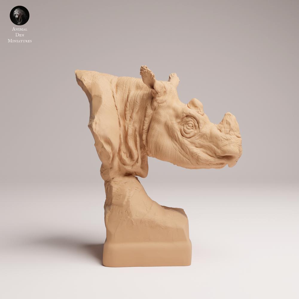 Productfoto 1: Wild dierfiguur: Sumatra-neushoornmannetje - buste (25_03_10)