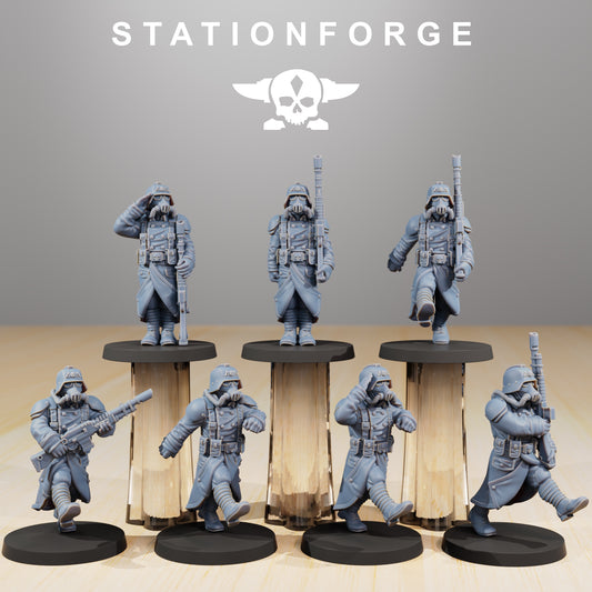 Produktfoto 28mm Tabletop Minis Stationforge: Marching Poses